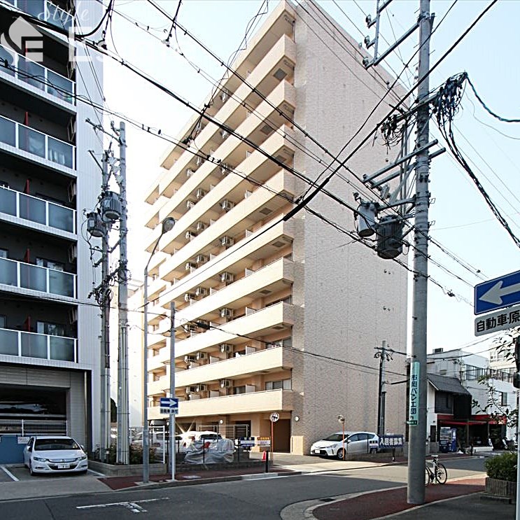 セレブラント堀田駅前